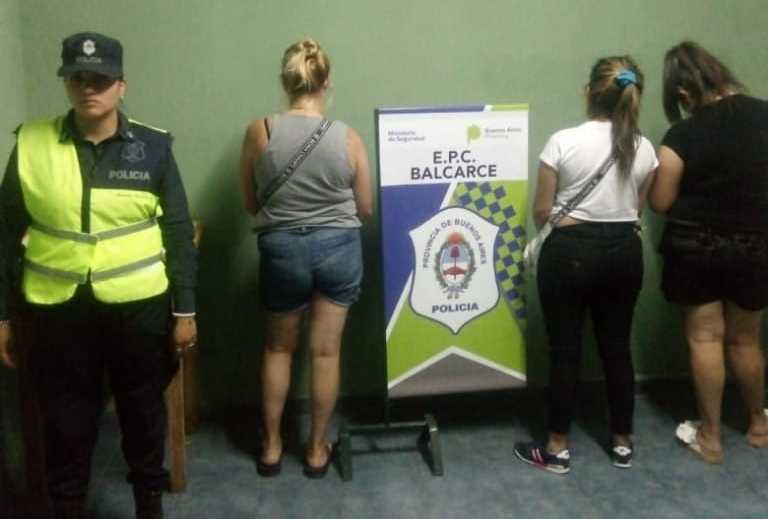 Noticias Tres Mujeres Robaron En Un Local Céntrico Y Fueron Detenidas Por La Policía Diario 
