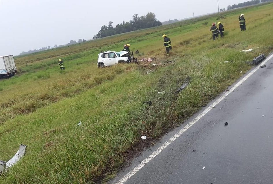 Un Matrimonio Y Su Pequeña Hija De 6 Años Son Las Víctimas Fatales Del Terrible Accidente En La 8284